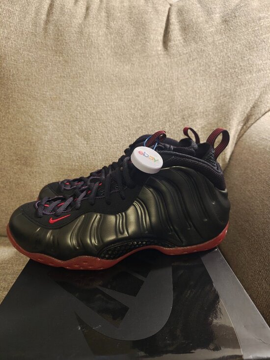 New Authentic Nike Air Foamposite Cough Drops Size 9